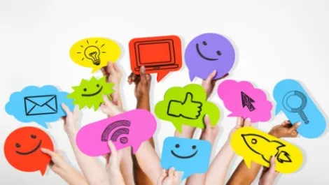 Should social media be taught in school?