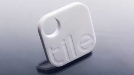 iOS review: White Tile