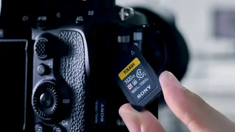 Sony unveils CFexpress 4.0 cards & MRW-G3 reader in India